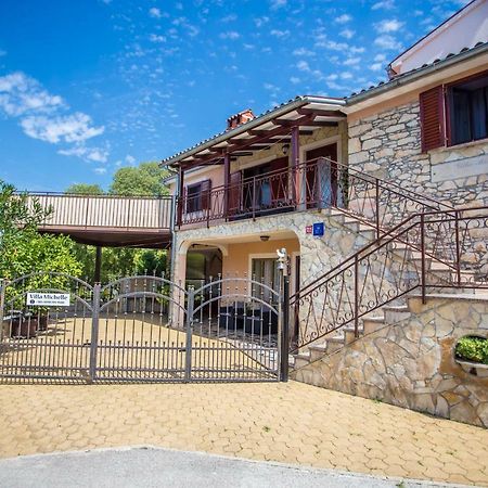 Karojba Villa Michelle מראה חיצוני תמונה