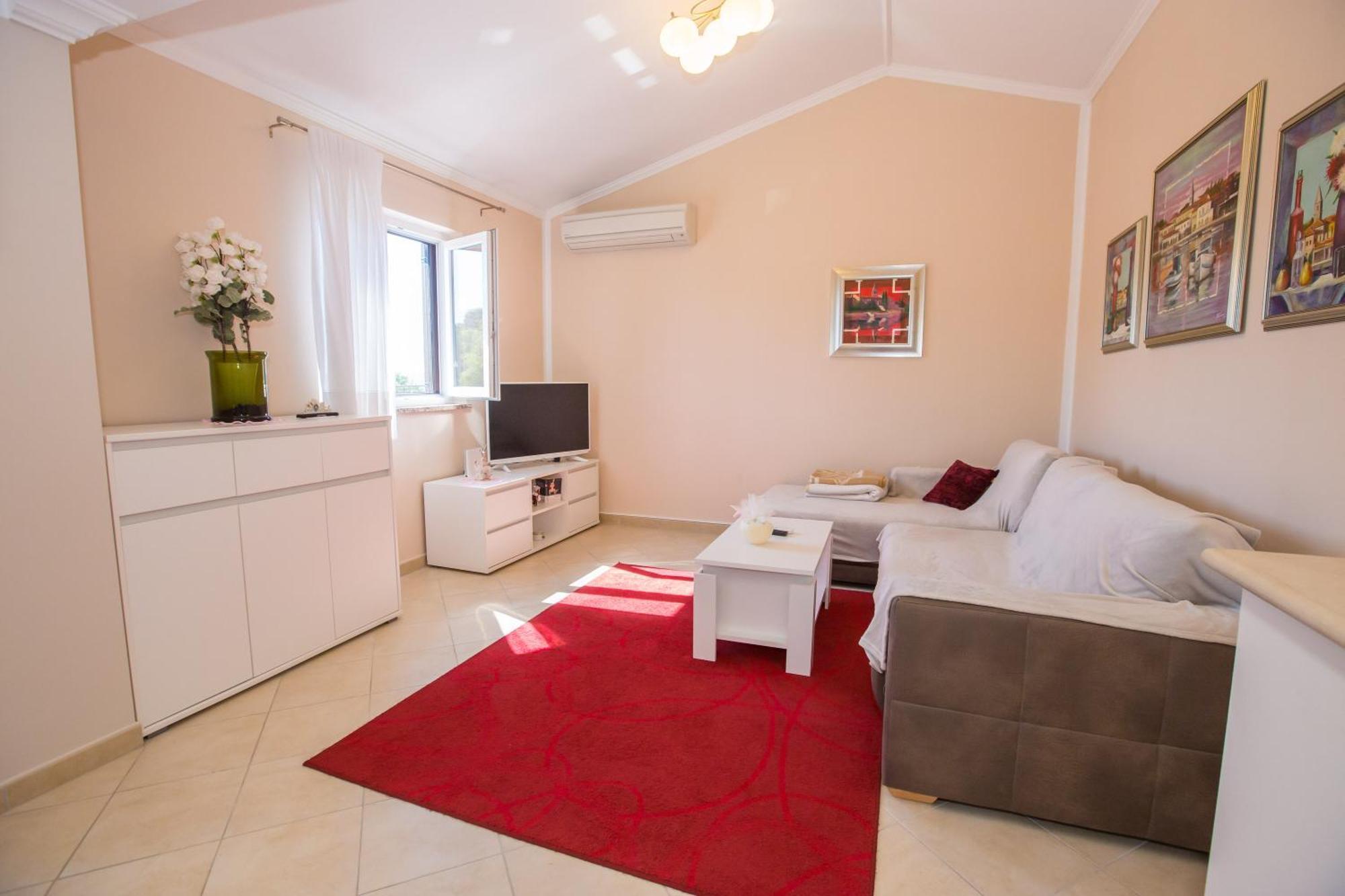 Karojba Villa Michelle מראה חיצוני תמונה