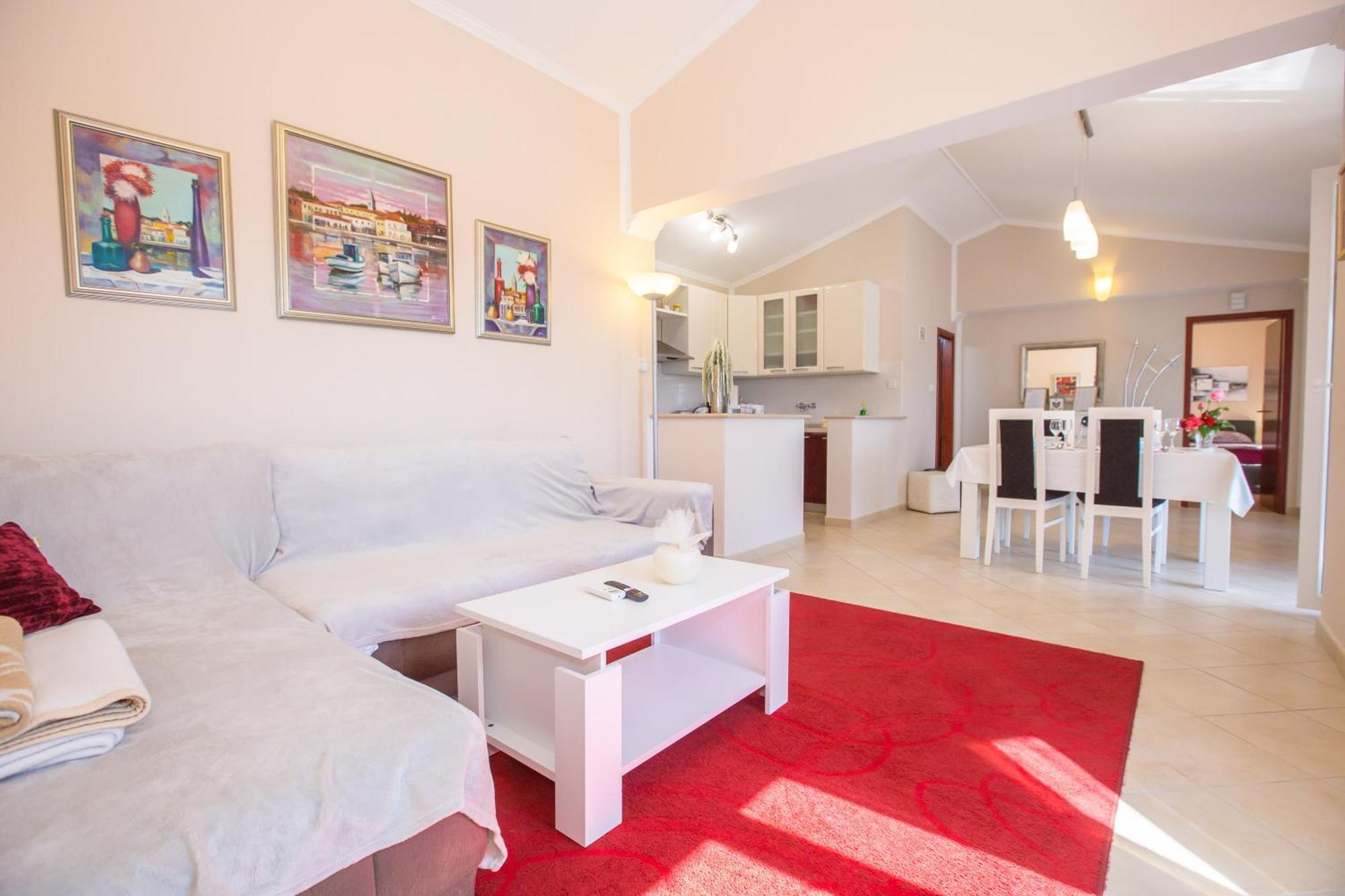 Karojba Villa Michelle מראה חיצוני תמונה