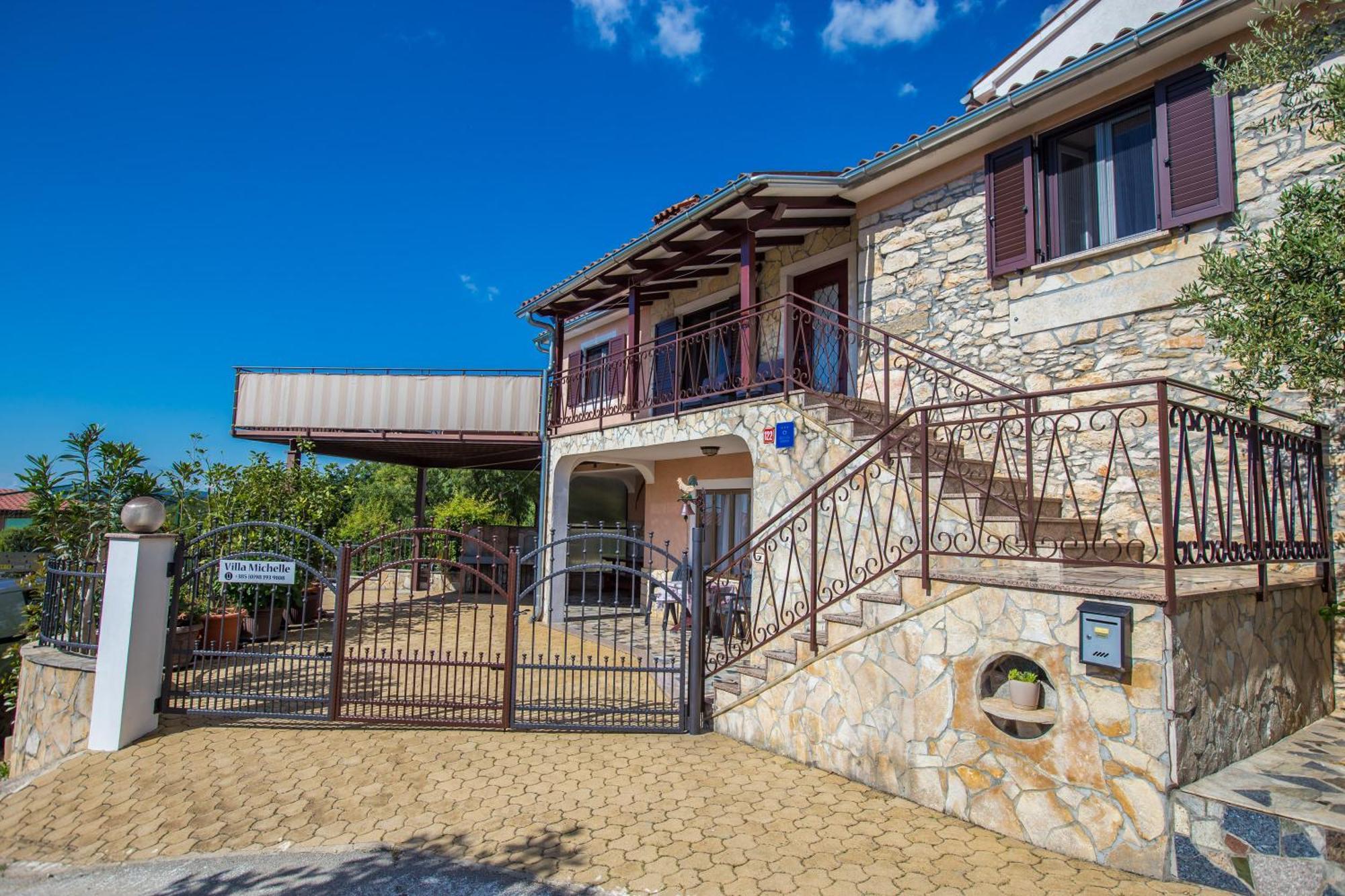 Karojba Villa Michelle מראה חיצוני תמונה