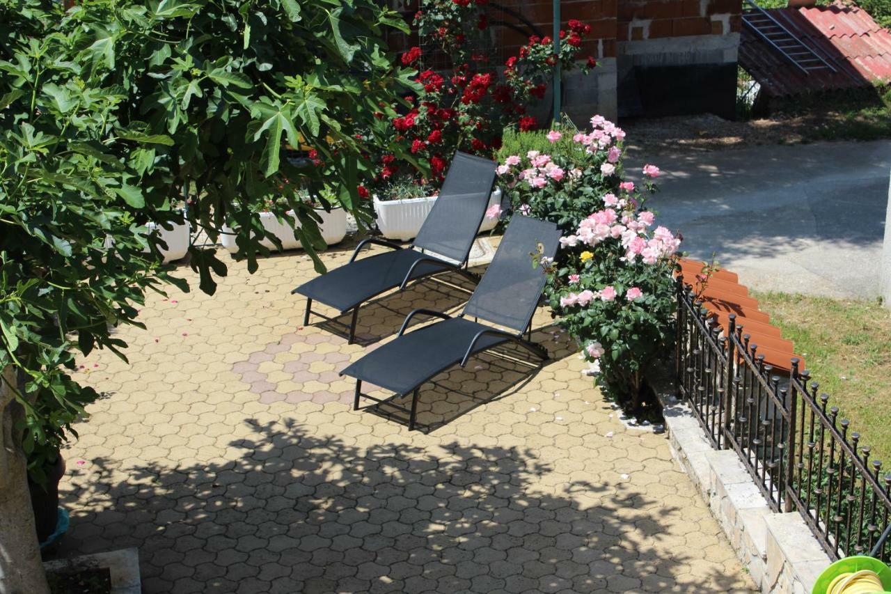 Karojba Villa Michelle מראה חיצוני תמונה