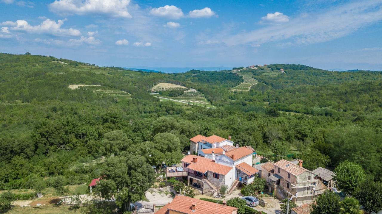 Karojba Villa Michelle מראה חיצוני תמונה