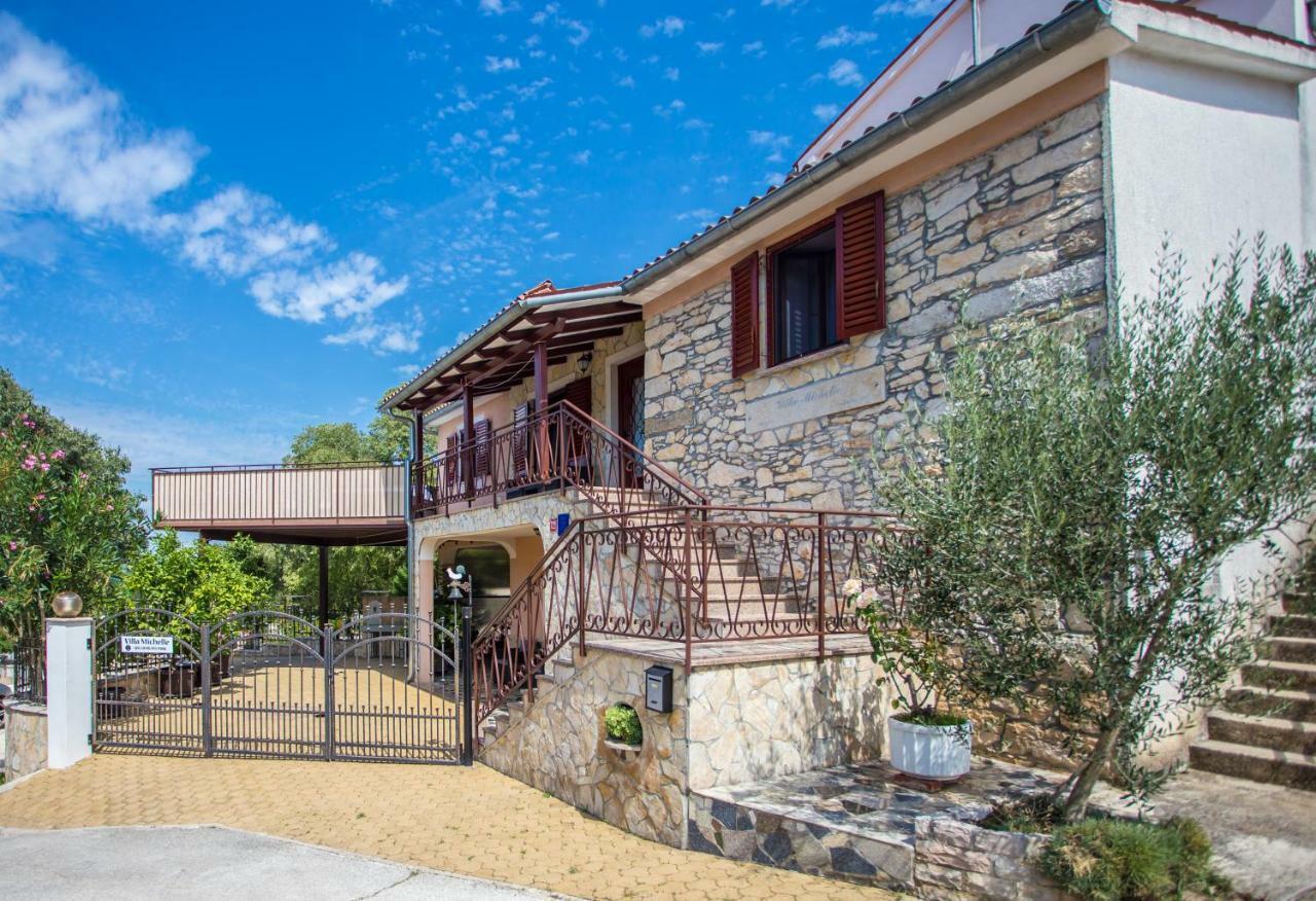 Karojba Villa Michelle מראה חיצוני תמונה